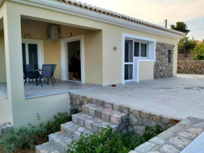 Akino, Porto Cheli